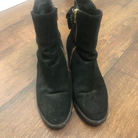 Ugg Fiase Whipstitched Suede‎ Leather Bow Boots 9.5 Heeled Booties Ankle Black - Picture 3 of 9